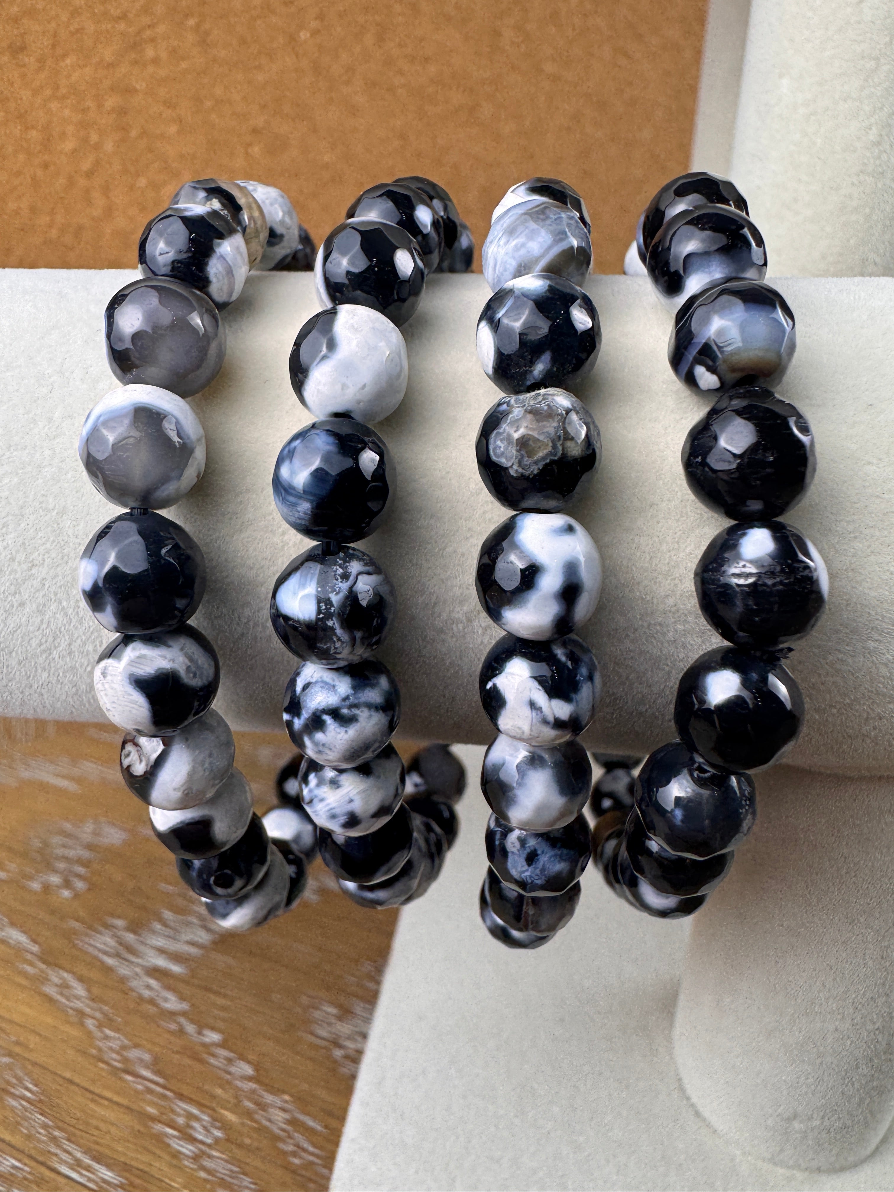 Multi-faceted Black Orca Agate Bracelet 8mm
