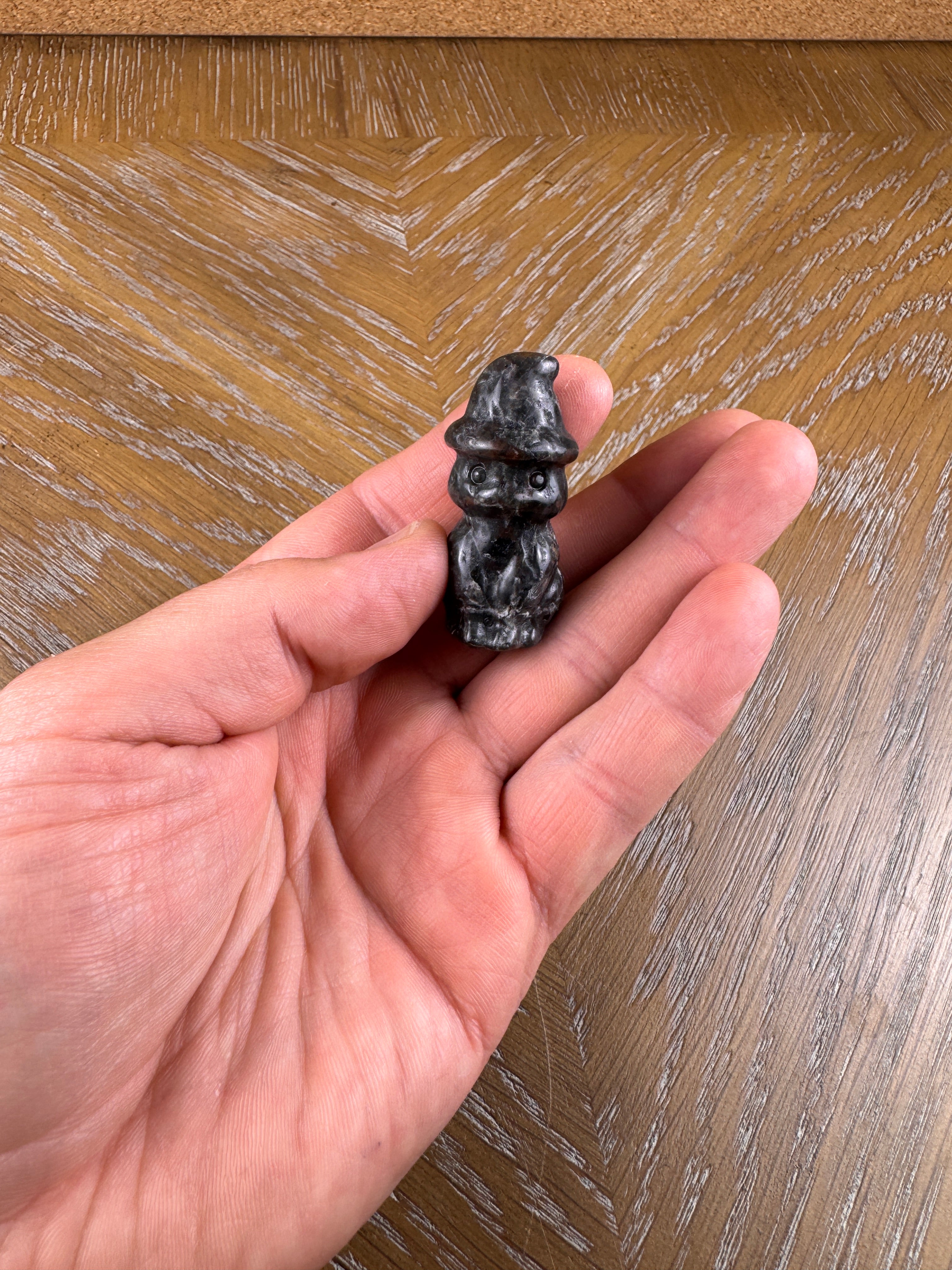Yooperlite Witch Kitty Crystal